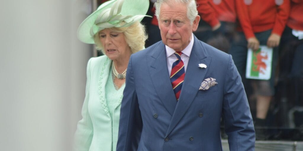 Kong Charles Og Dronning Camilla