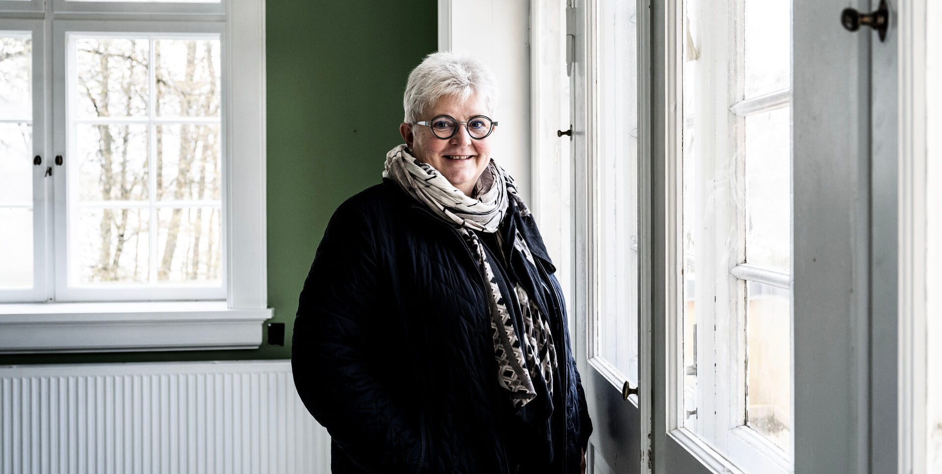 Ejendomsmægler Jonna Harboe Viser Rundt I Baronessens Hus Foto Mette Mørk