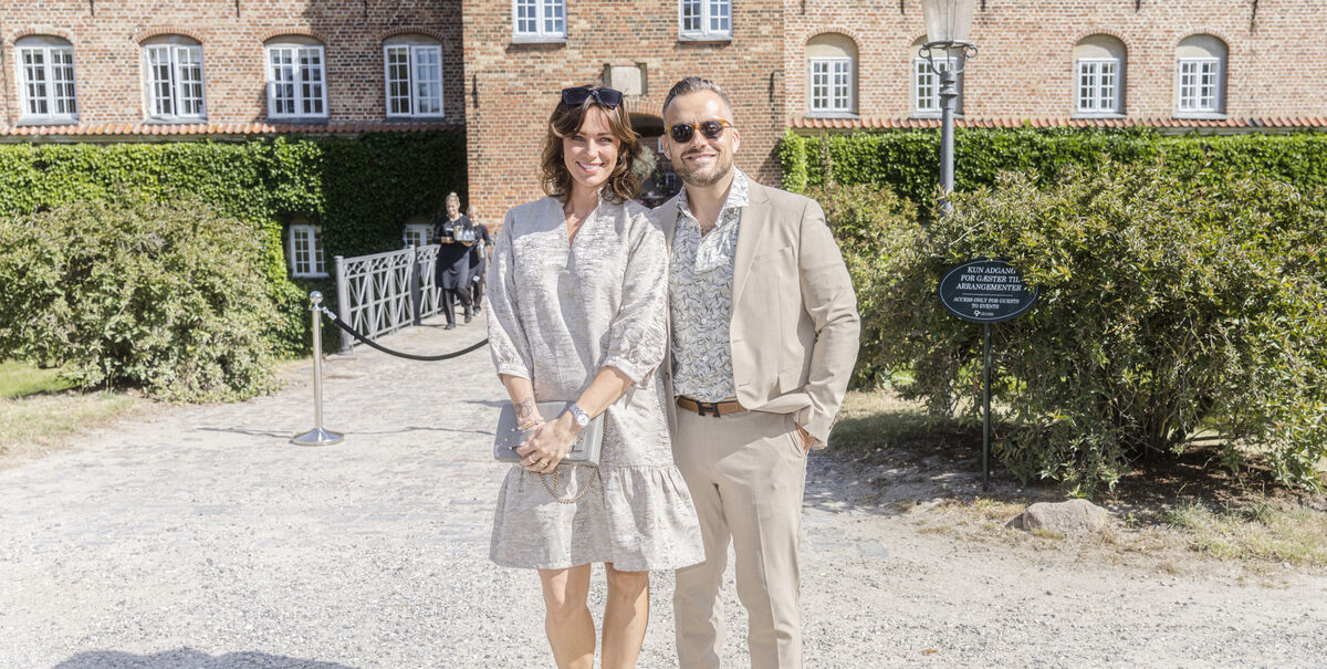 Mascha Vang bliver gift på Holckenhavn Slot - Alt om kendte Mascha Vang Bliver Gift På Holckenhavn Slot