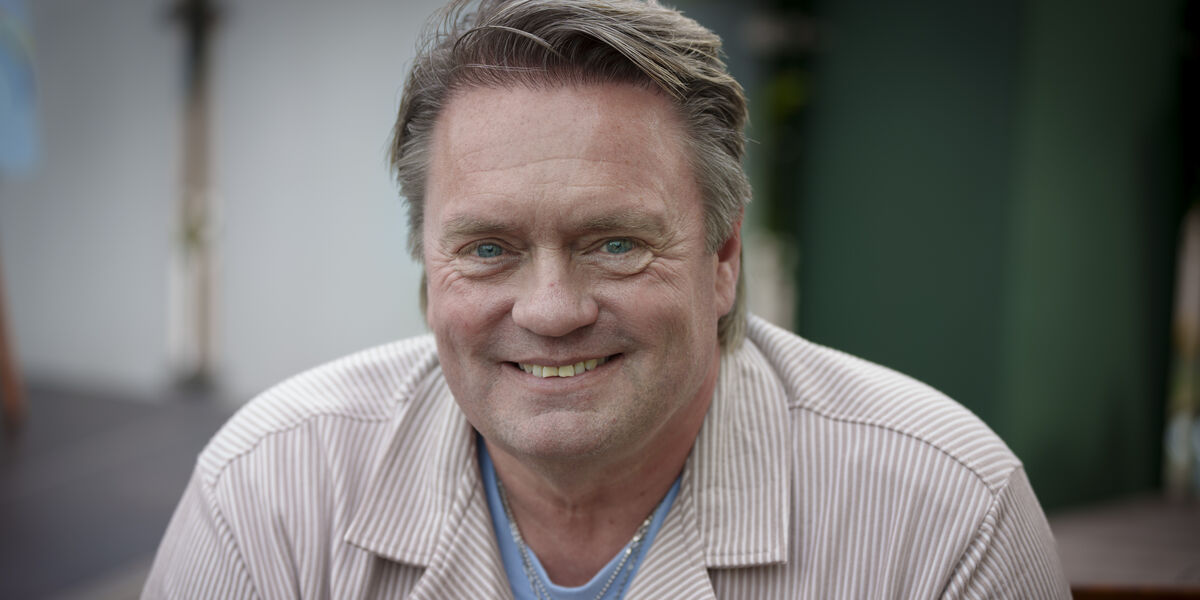 Præsentation af Syng-med-i-Tivoli sangere - Alt om kendte Præsentation Af Syng med i tivoli Sangere