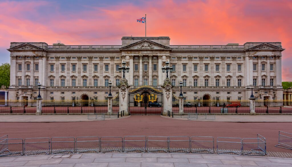 RoyalBuckinghamPalaceAtSunsetLondonUnitedKingdom - Alt om kendte Royalbuckinghampalaceatsunsetlondonunitedkingdom