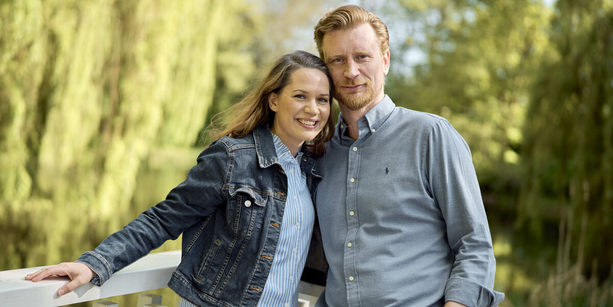 Interview med skuespillerparret Amalie Dollerup og Andreas Jebro - Alt om kendte Interview Med Skuespillerparret Amalie Dollerup Og Andreas Jebro
