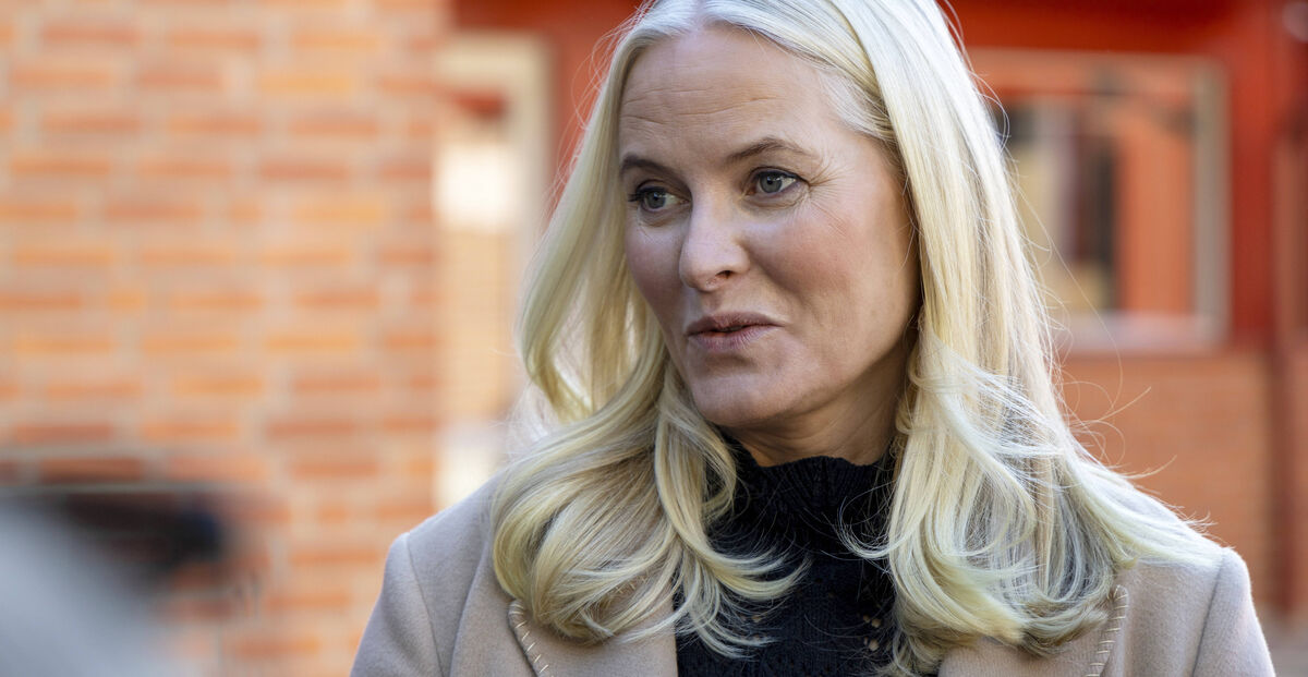 Press Interview at the Cultural Center As Part of the Norwegian Crown Prince Couples Provincial Tour Through Buskerud Day 2 in Ål Buskerud County Norway September 24 2025 Kronprinsesse Mette marit