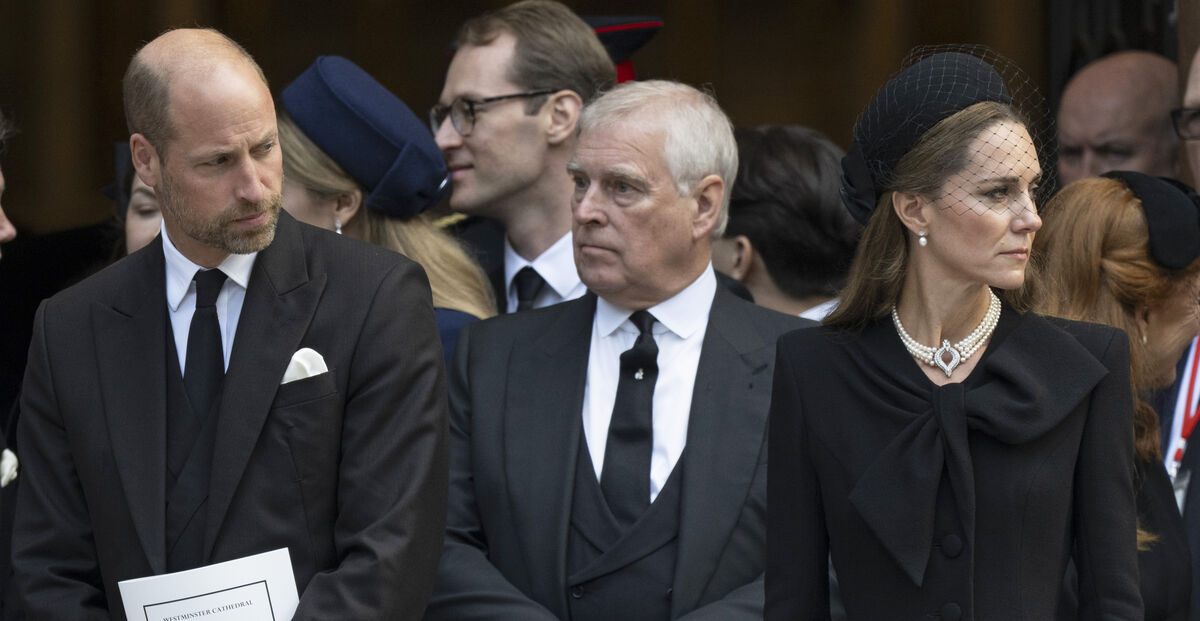 Prince Andrew Forced To Relinquish Titles Kate Middleton Prins Andrew Prins William Sarah Ferguson - Alt om kendte Prince Andrew Forced to Relinquish Titles Kate Middleton Prins Andrew Prins William Sarah Ferguson