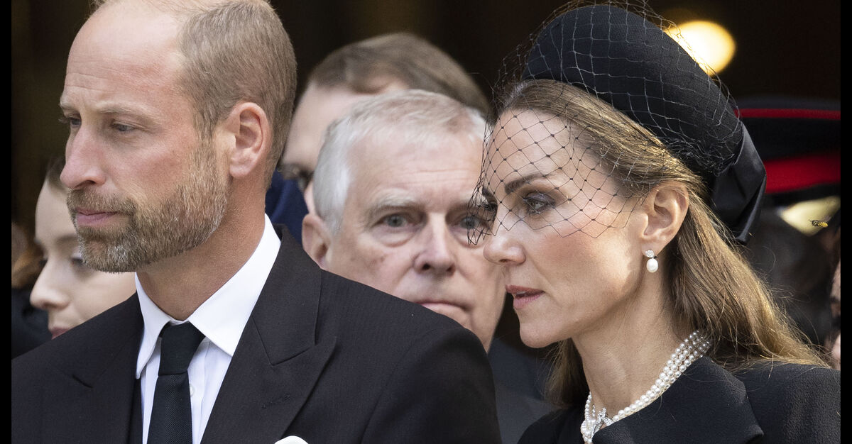 Prince Andrew Pressure To Vacate Nearly Rent-Free Royal Digs Kate Middleton Prins Andrew Prins William Sarah Ferguson - Alt om kendte Prince Andrew Pressure to Vacate Nearly Rent free Royal Digs Kate Middleton Prins Andrew Prins William Sarah Ferguson