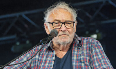 Niels Hausgaard Med Blandt Andre Signe Svendsen På Bolero Scenen Under Tønder Festival 2025