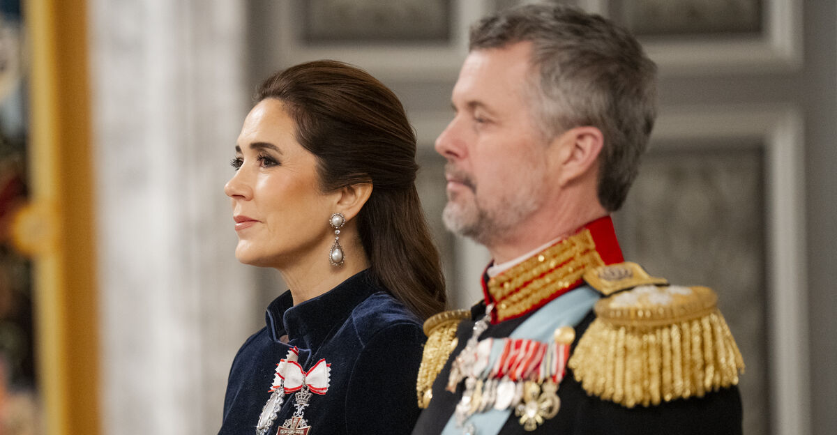 Kongeparret Afholder Nytårskur for Det Diplomatiske Korps Dronning Mary Kong Frederik Kong Frederik X Kongeparret