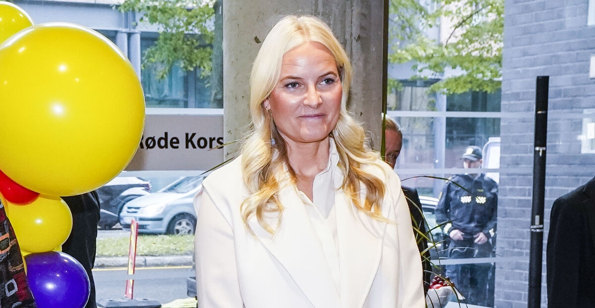 Kronprinsessen Besøker Stella Røde Kors Kvinnesenter Kronprinsesse Mette marit Kronprinsessen