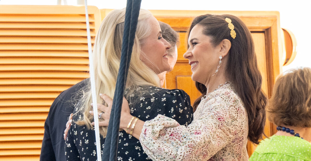 Mette Marit Og Dronning Mary