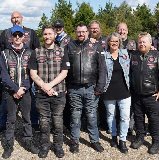 Vest paa 14 aevl og kaevl i klubben crop001