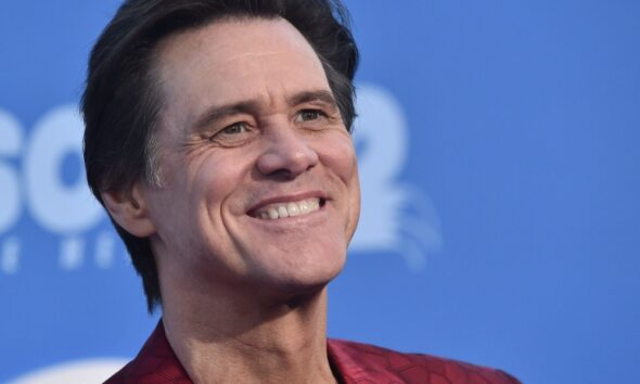 Shutterstock 2176888433