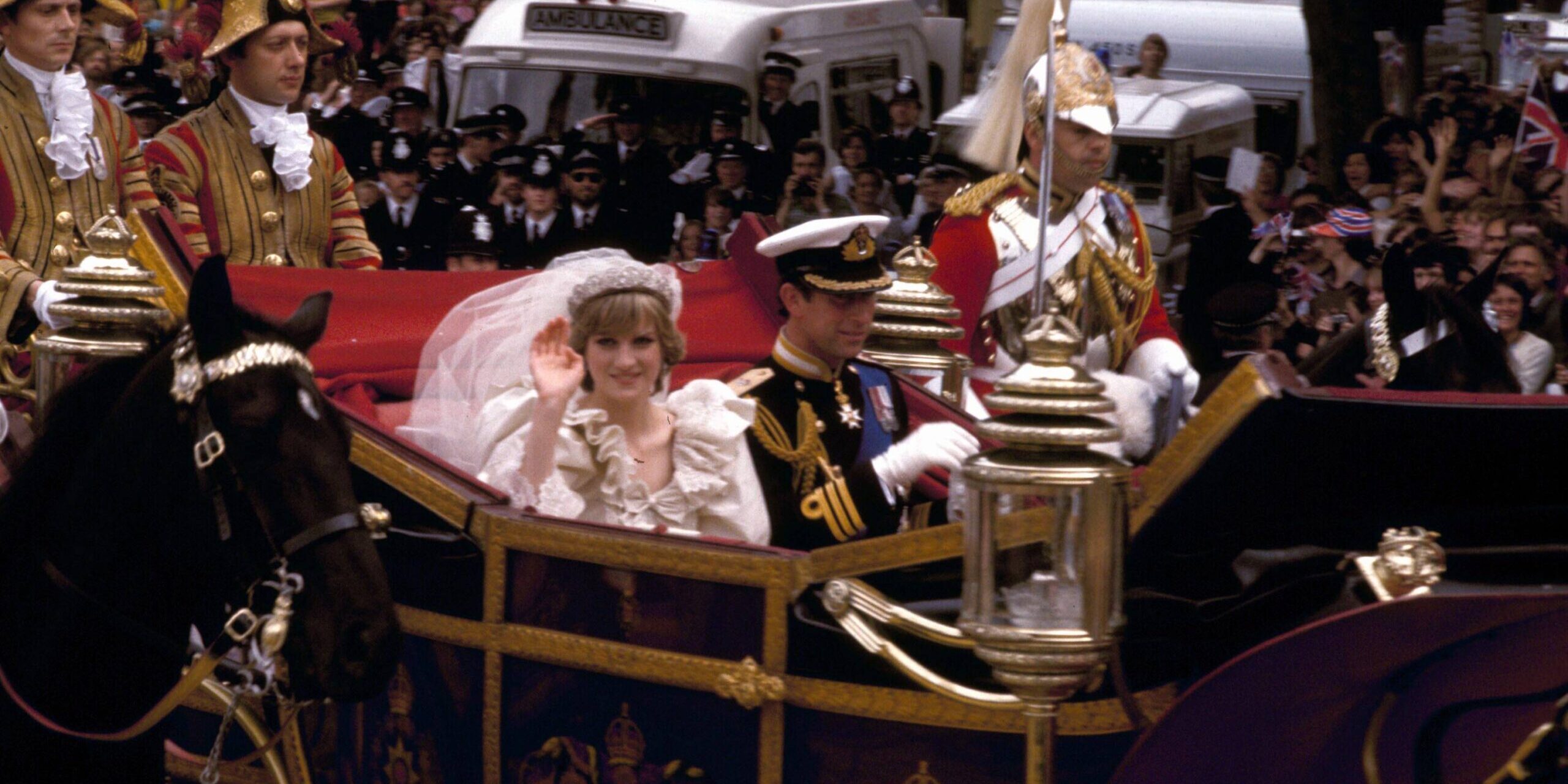 Ups: Prinsesse Diana begik stor fejl under brylluppet med Charles 26