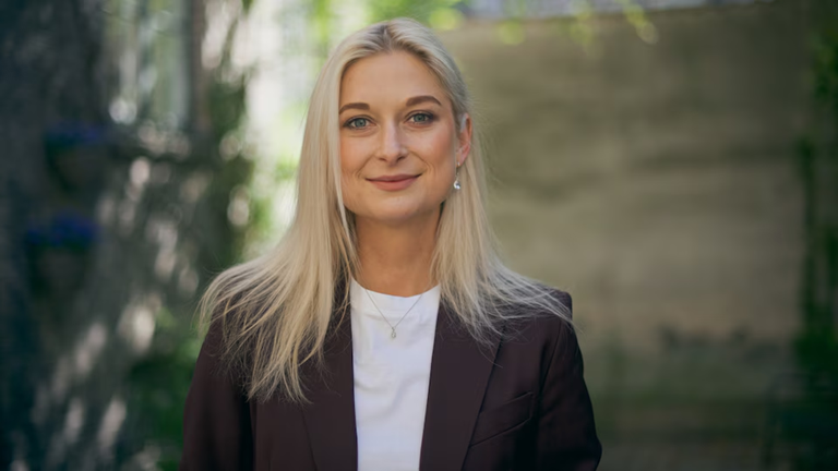 Nu vender Gift ved første blik tilbage: Her er deltagerne 30