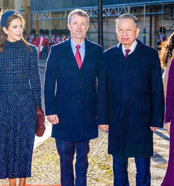 Kong Frederik, Dronning Mary, Tô Lâm